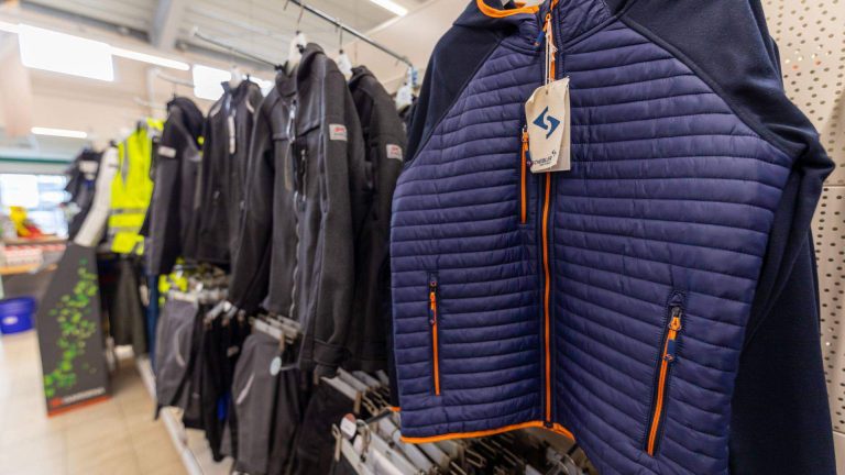 bauzentrum-farys-arbeitskleidung-schuhe-03